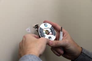 Steps to follow when moving a Thermostat
