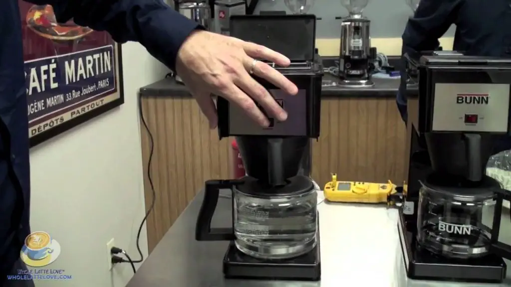 Cleaning hard water from the coffee maker