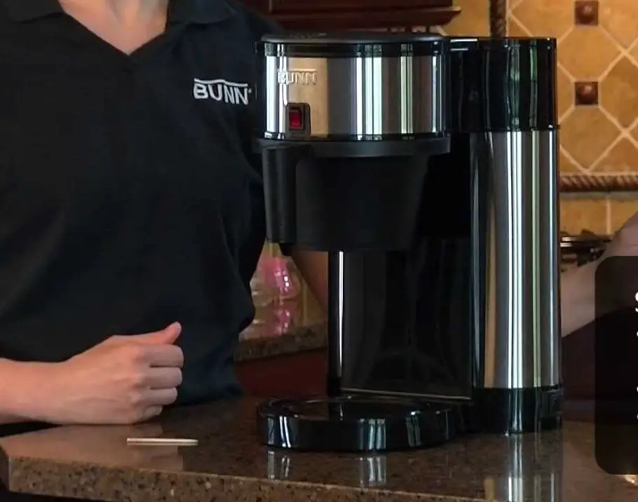 Cleaning the Bunn coffee maker thermal carafe
